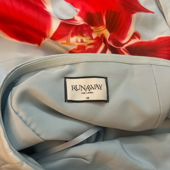 Runaway the label mini dress - Picture 3 of 3